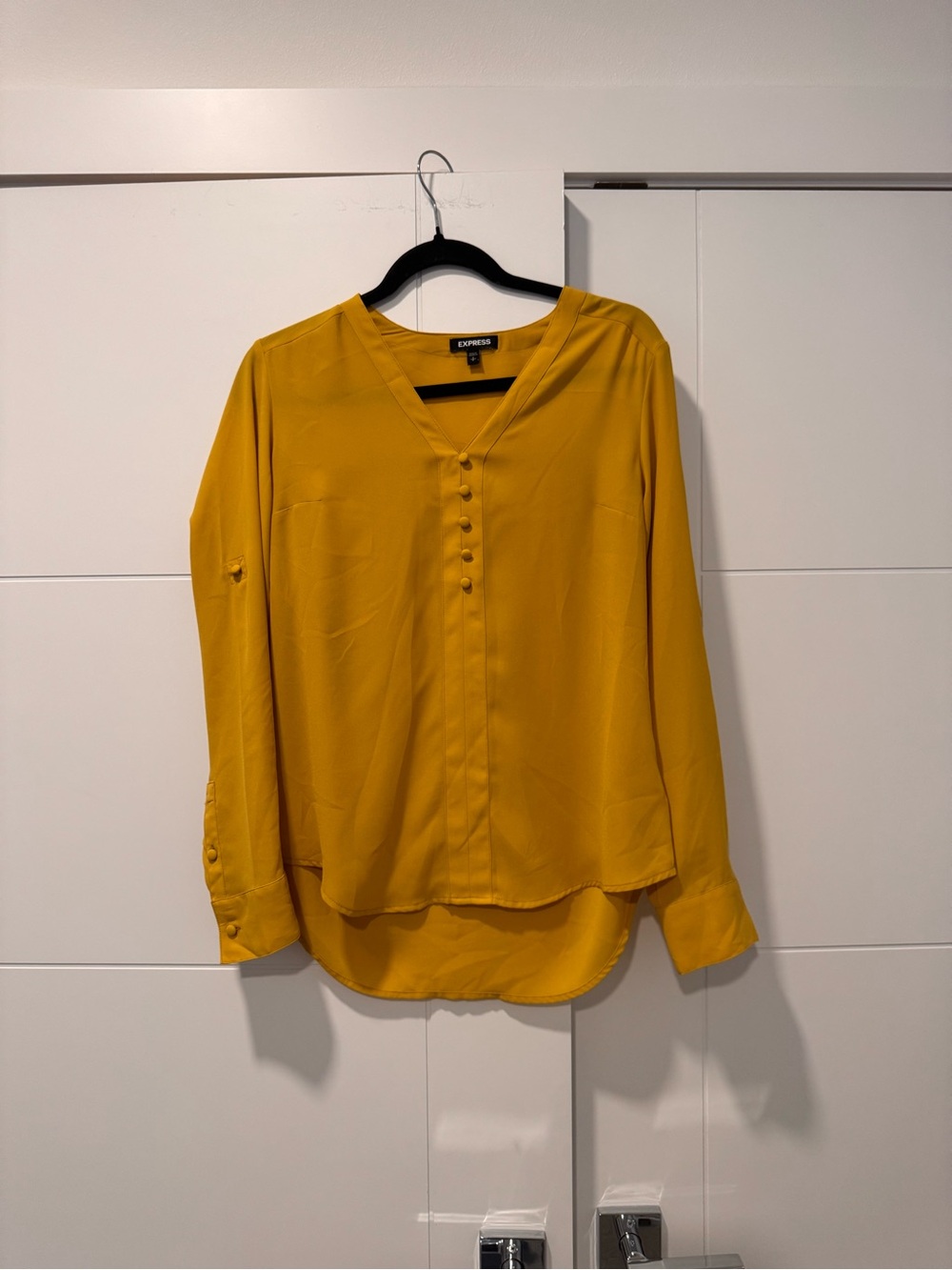 Express Women's Mustard Yellow V-Neck Button-Front Blouse